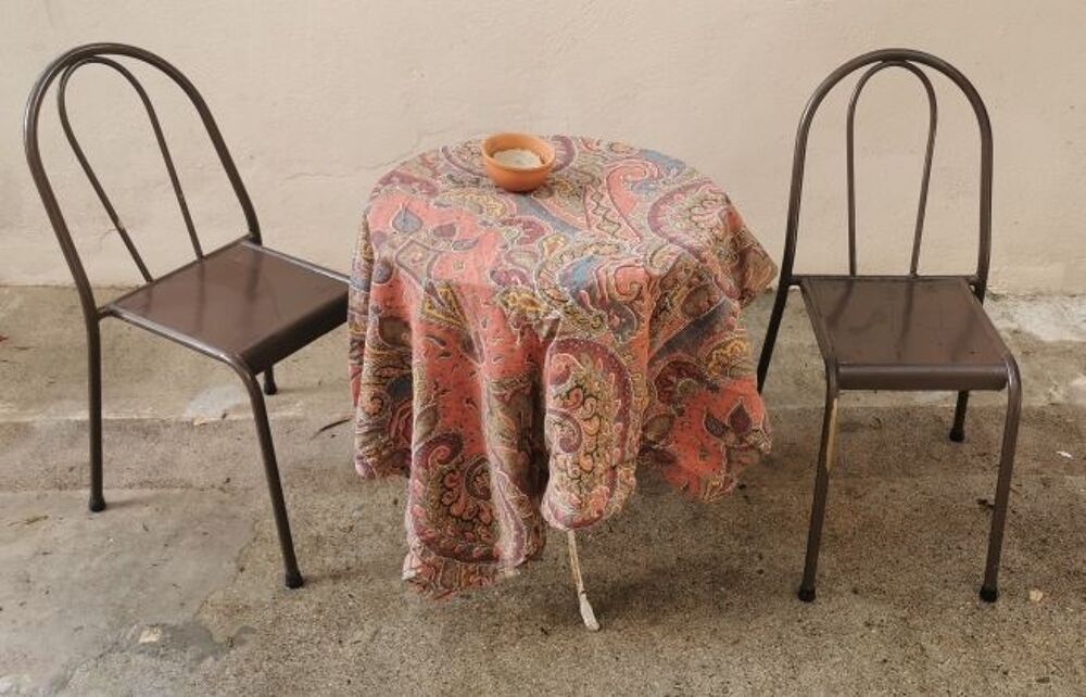 lot de 6 chaises anciennes type "bistrot" Meubles