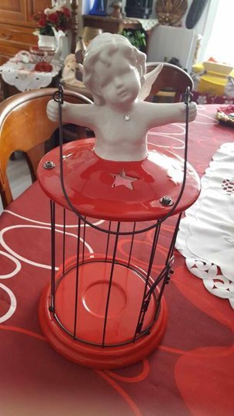  Grande lanterne ange forme cage rouge grand ange  N� 1322 10 Beaune (21)