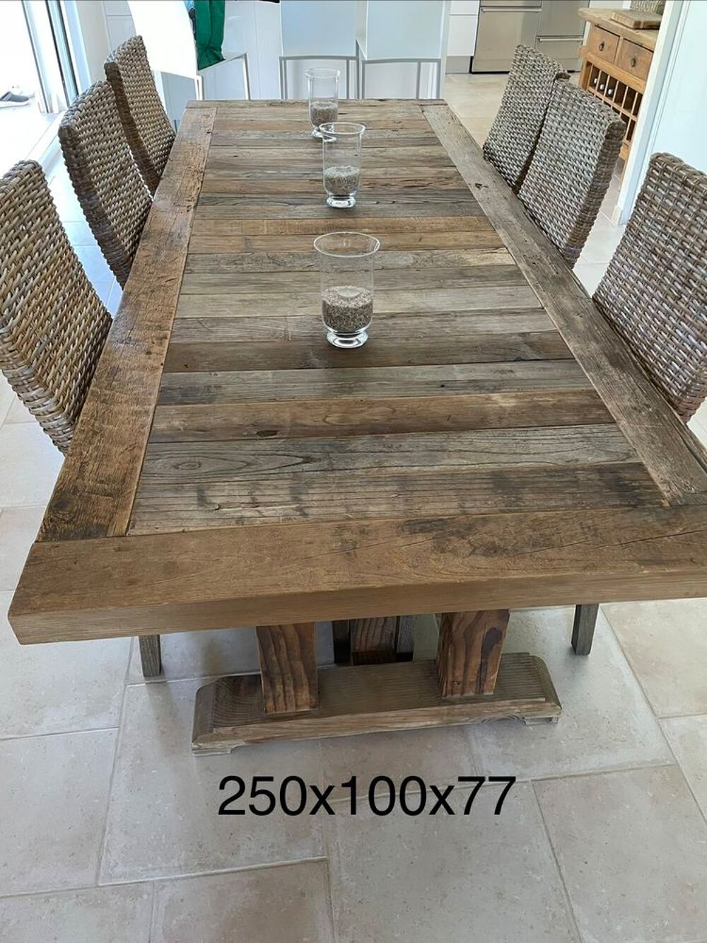 Table en pin recycl&eacute; et vieilli Meubles