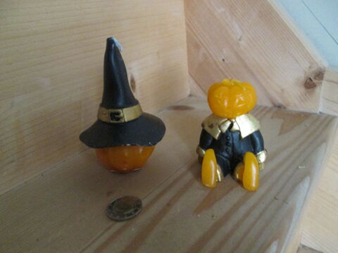 2 Bougies  Halloween ,une en forme de chapeau 7 Goussainville (95)