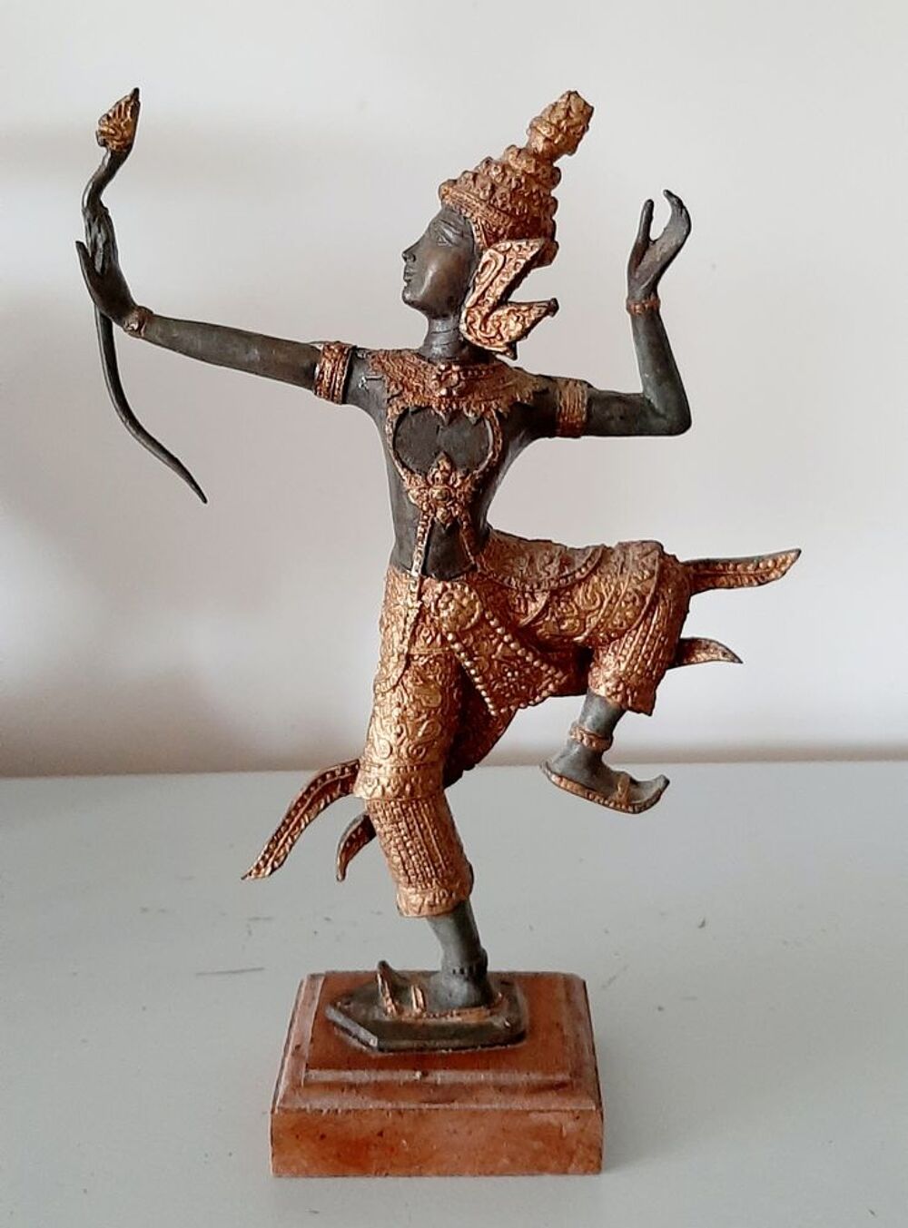 Statue danseuse tha&iuml;landaise Décoration