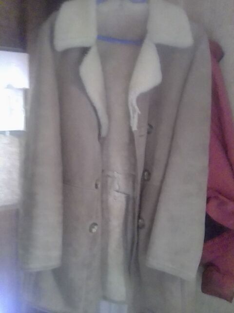 veste trois quart en mouton vritable 100 Bayonvillers (80)