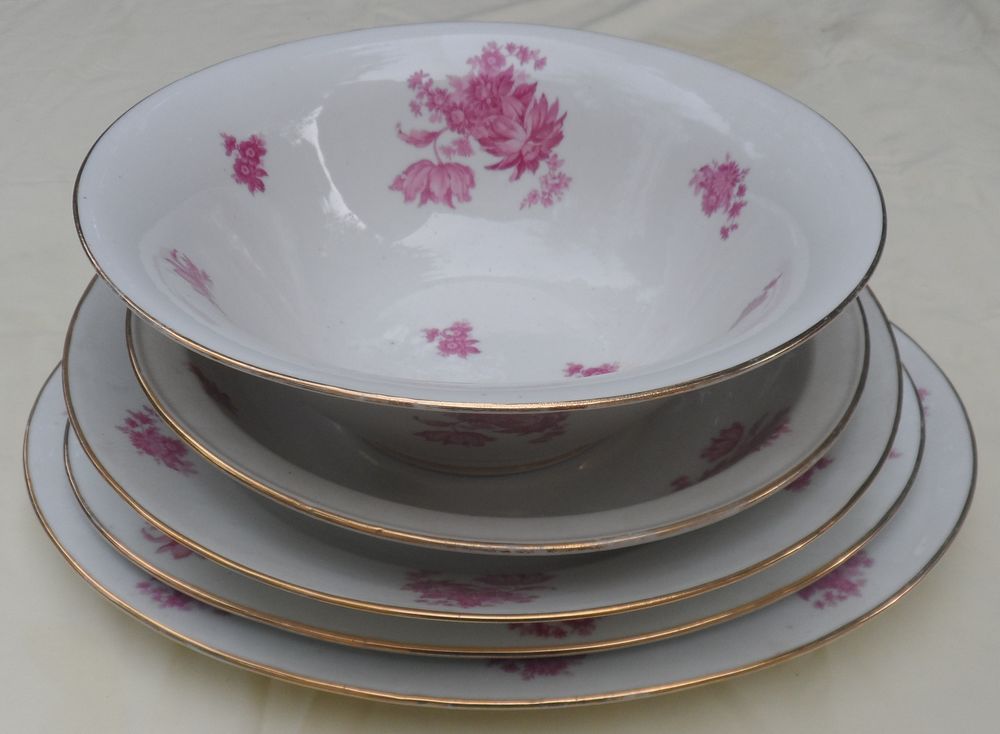Lot de 5 plats de service vintage ann&eacute;es 60/70 porcelaine Cuisine