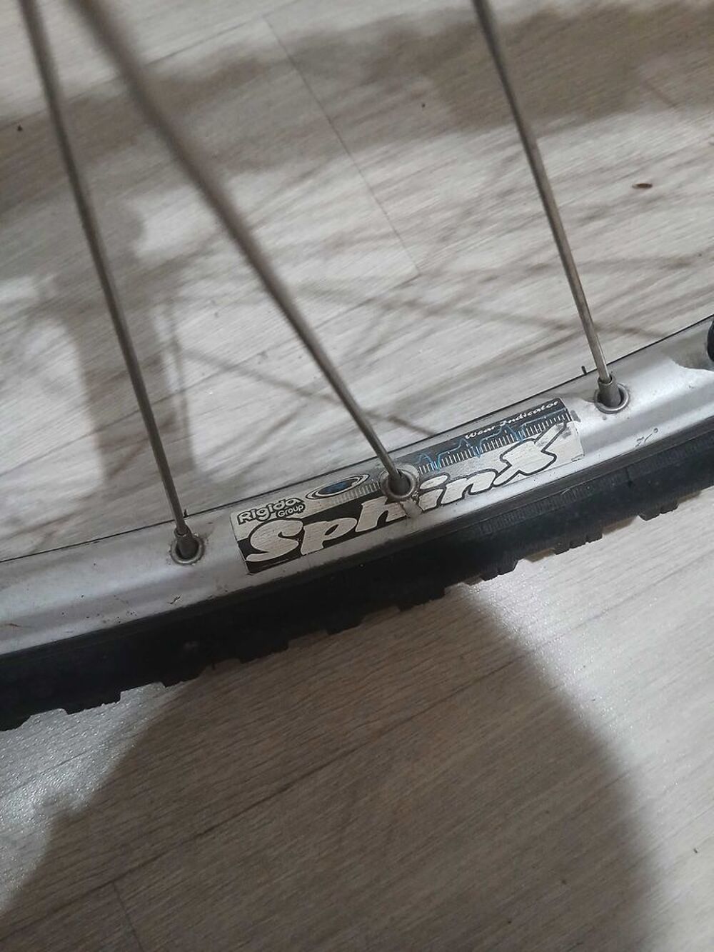 VTT carbone decathlon rockrider 5.0 1m75 Le cadre a carbone 21 vitesse Vélos