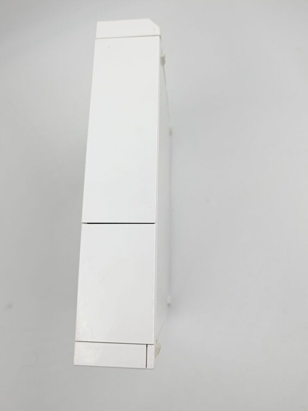 Console Nintendo Wii blanche avec c&acirc;bles, manette et capteur Consoles et jeux vidéos