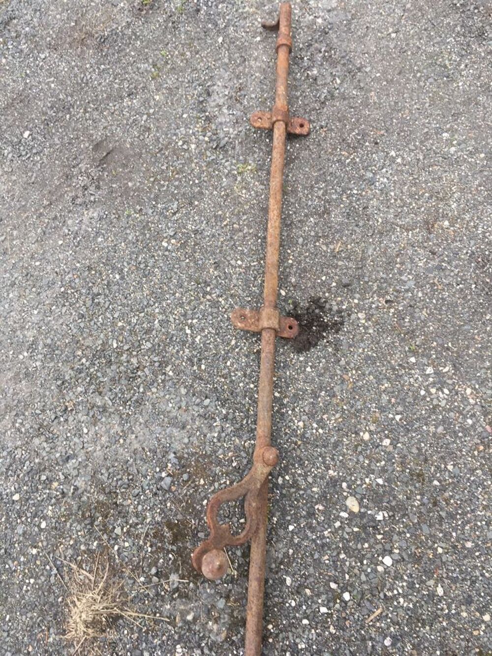 Importante cr&eacute;maill&egrave;re de portail fer forg&eacute; (G) Bricolage
