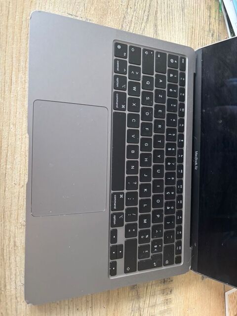 MacBook Air M1 2020 ? Fonctionnel, �cran interne HS, rayures 350 Vescovato (20)