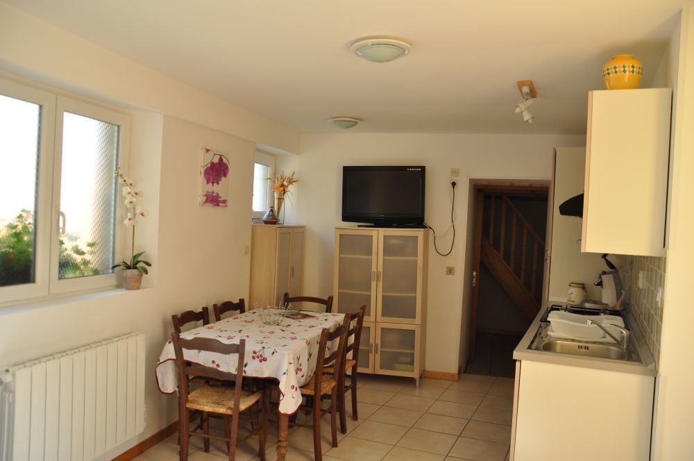 Location Appartement Gite Ardeche Gorges Pierrelatte Cruas semaine ou mois Saint-montan