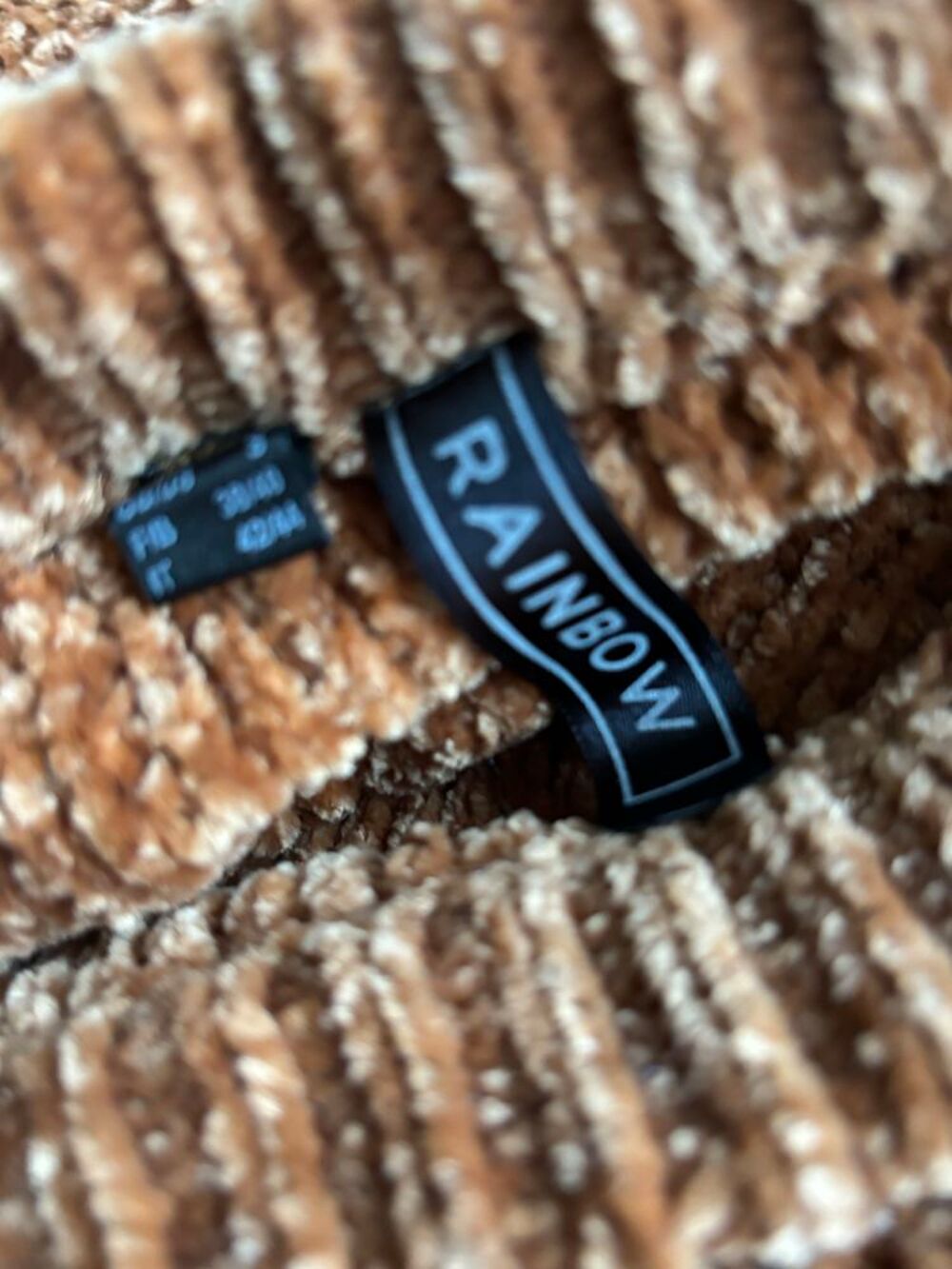 Pull chaud hiver Rainbow taille 38/40 Vêtements