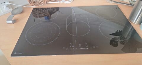 Plaque vitroc�ramique KKT Kolbe 5 feux noire 80 Montbert (44)