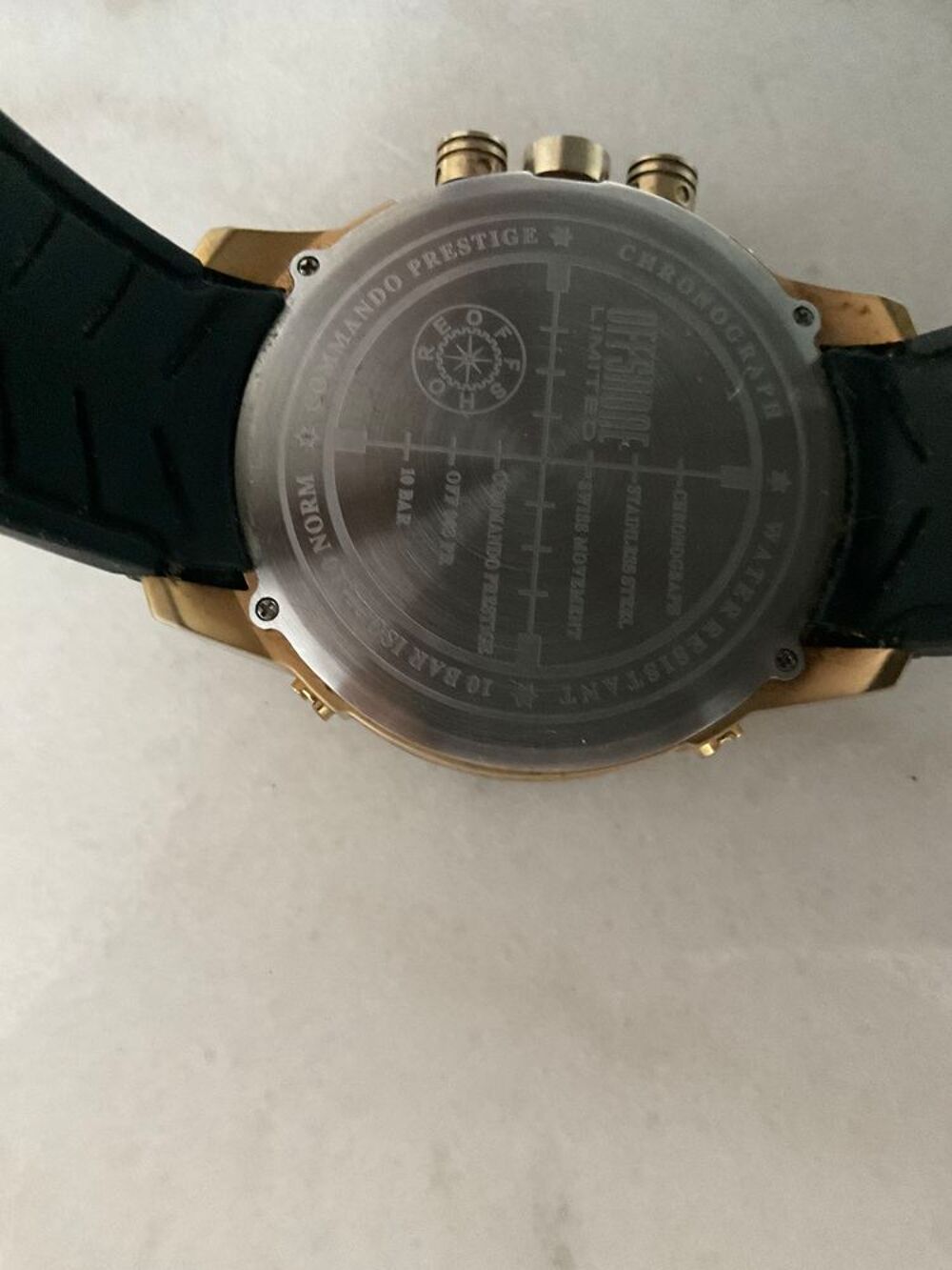 Belle montre femme originale marque Offshore Bijoux et montres