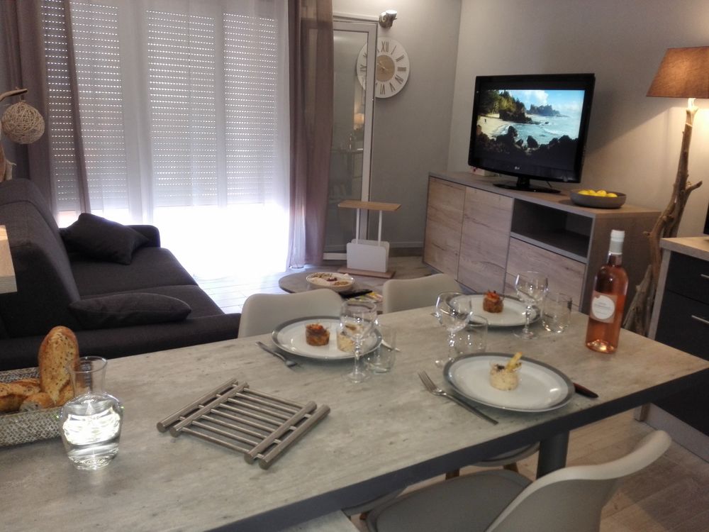   Studio 34 m2 place Méditerranée - parking (classé 3 étoiles) Languedoc-Roussillon, Canet-en-Roussillon (66140)