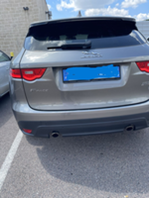 F-PACE F-Pace 2.0 - 250 ch AWD BVA8 Portfolio 2018 occasion 35200 Rennes