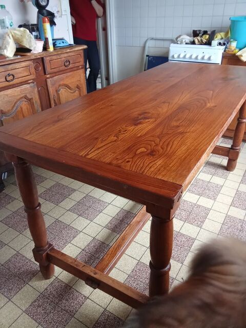 Table  90 Clermont (60)