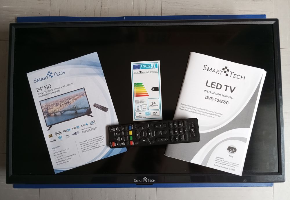 TV SMART-TECH HD 24 pouces 60 cm Photos/Video/TV