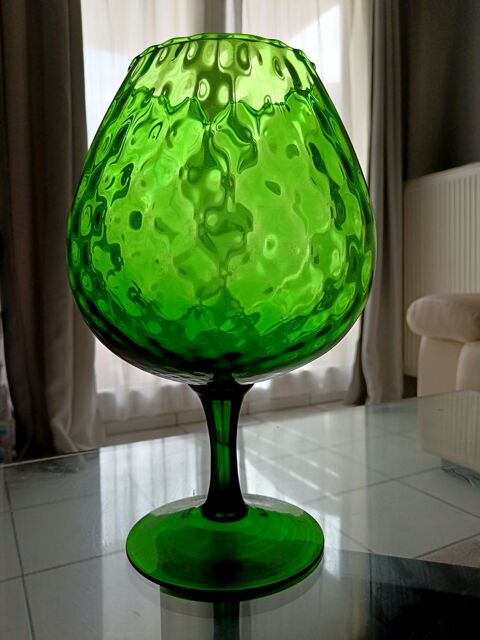 Magnifique verre/vase ballon en verre, coloris vert 48 Habsheim (68)