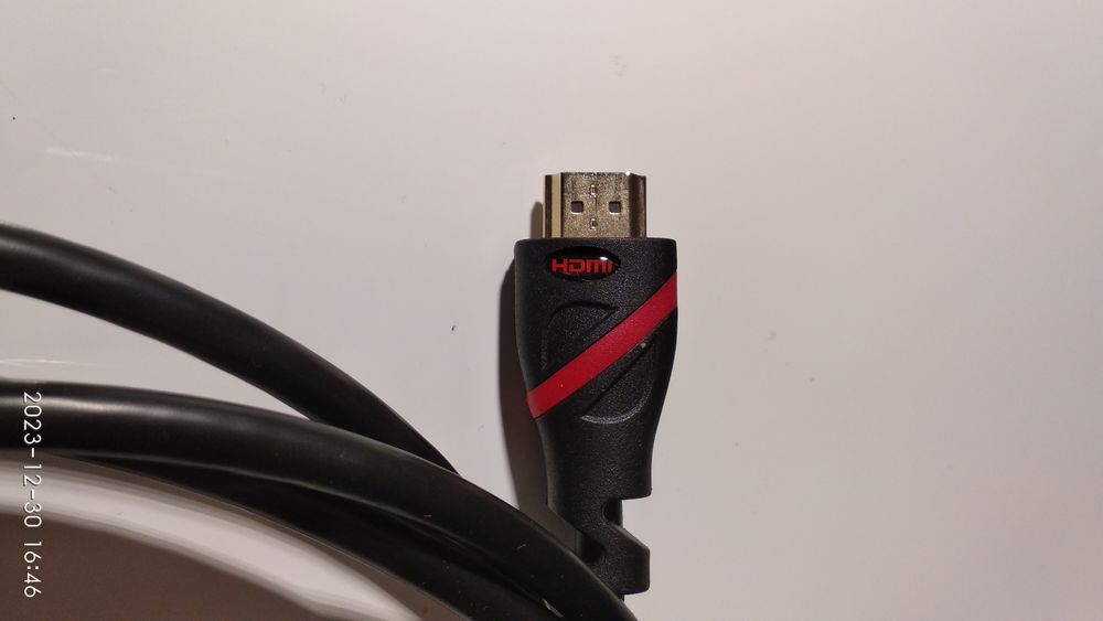 1 c&acirc;ble HDMI Audio et hifi