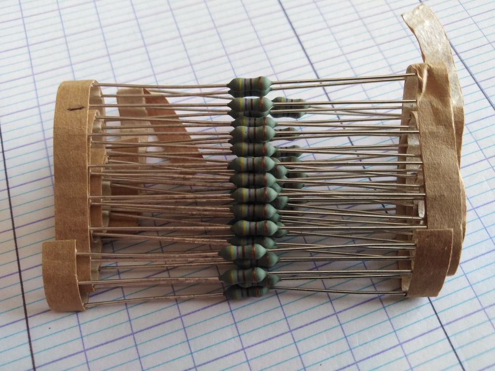 R&eacute;sistance 470 Ohms 1/2W (le lot de 10) Bricolage
