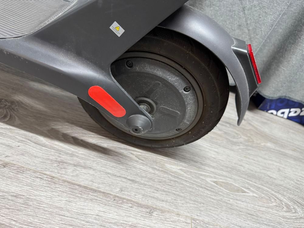 ? Trottinette Electrique Xiaomi Scoot 4 Lite 2nd G&eacute;n&eacute;ration Sports