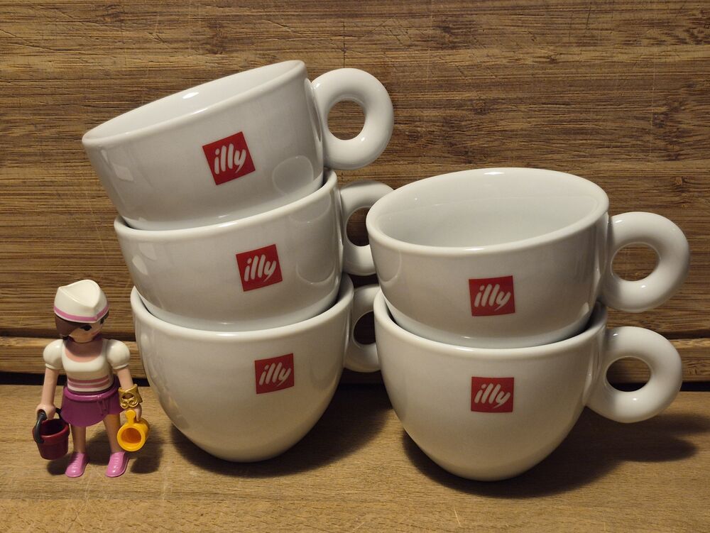 ILLY cinq tasses a caf&eacute; grands mod&egrave;les Décoration