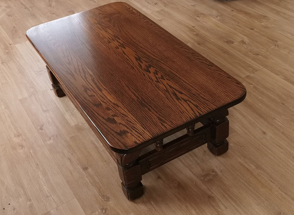 Table basse de salon en bois massif Meubles