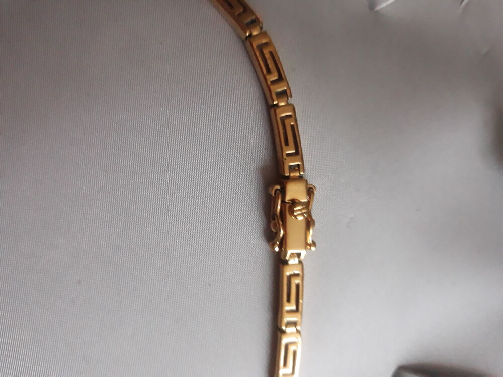 Collier ras de cou Bijoux et montres