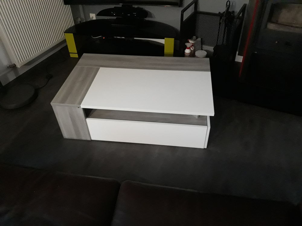 Vends table de salon. Meubles