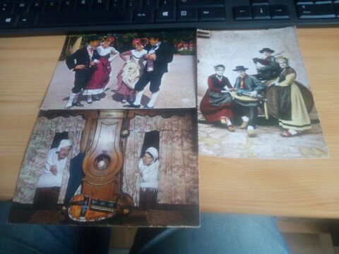 LOT TROIS CARTES FOLKLORE BOURBONNAIS ET AUVERGNE 9 Levainville (28)