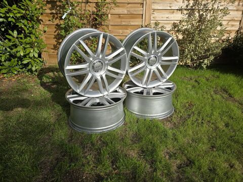 Pi&egrave;ces et &eacute;quipements Voiture Pi&egrave;ces et &eacute;quipements Voiture  occasion Garches 92380