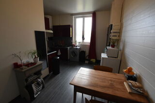  Appartement à louer 2 pièces 40 m²