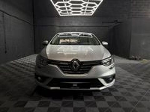 Megane IV M&eacute;gane IV Berline dCi 110 Energy Intens 2016 occasion 33520 Bruges