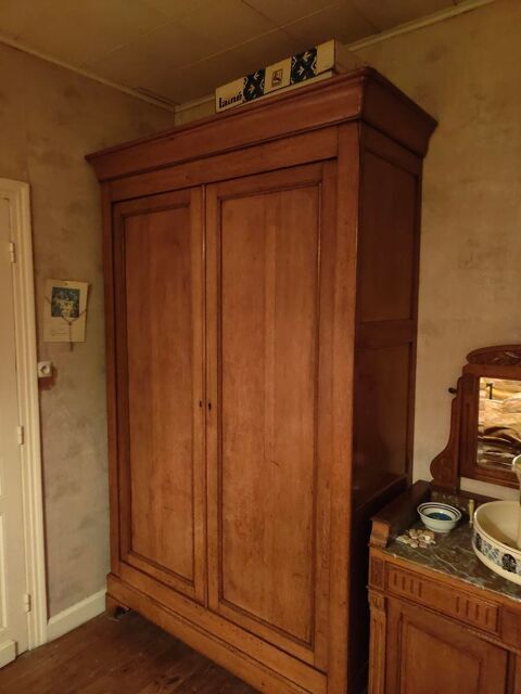 Garde de robe avec penderie 125 Valenciennes (59)