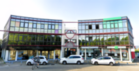   BUREAUX DE STANDING 150 M² EN LOCATION EN VILLE ACTIVE 