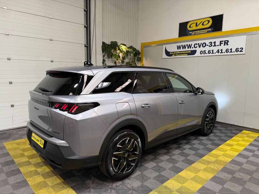 5008 PEUGEOT III 1.2 HYBRID 145 ALLURE E-DCS6 2024 occasion 31100 Toulouse