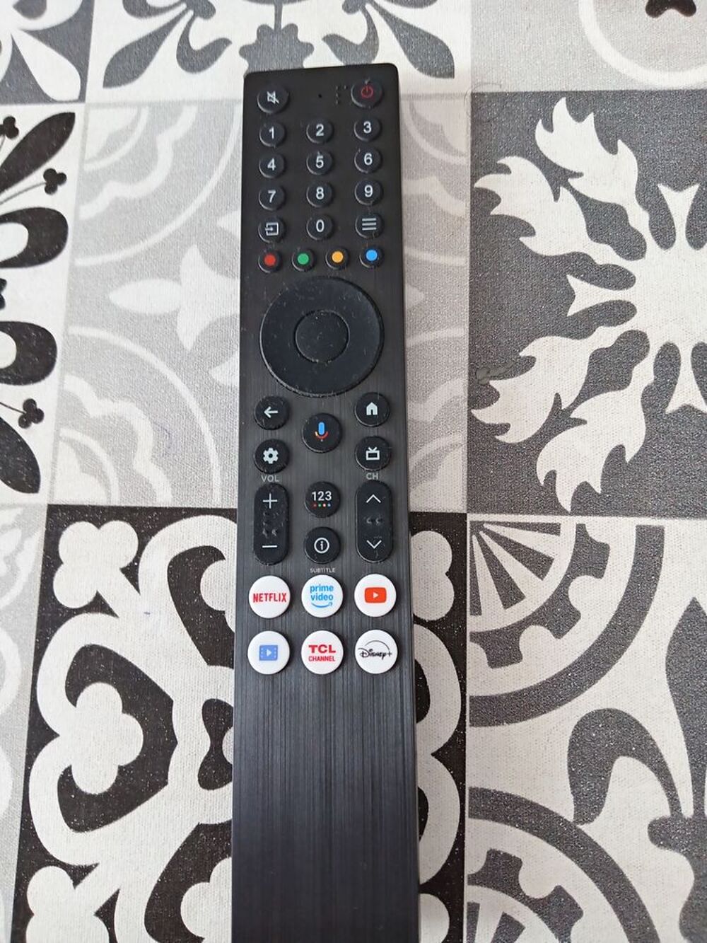 T&eacute;l&eacute; neuve TCL Photos/Video/TV