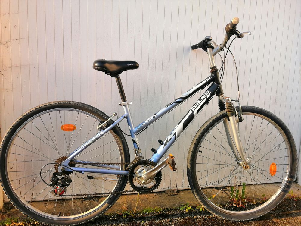 VTC 28 pouces mixte Techland Vélos