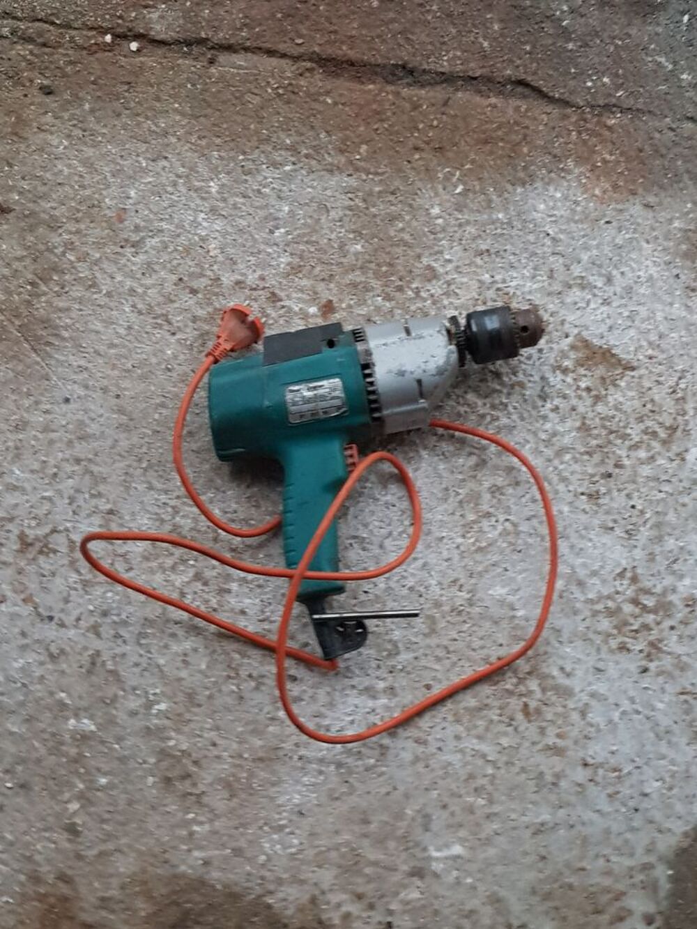 Perceuse black decker Bricolage