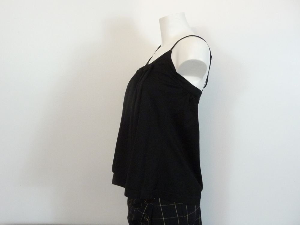 Top/Tee Shirt Noir avec Plis et Bretelles R&eacute;glables- Naf Naf Vêtements