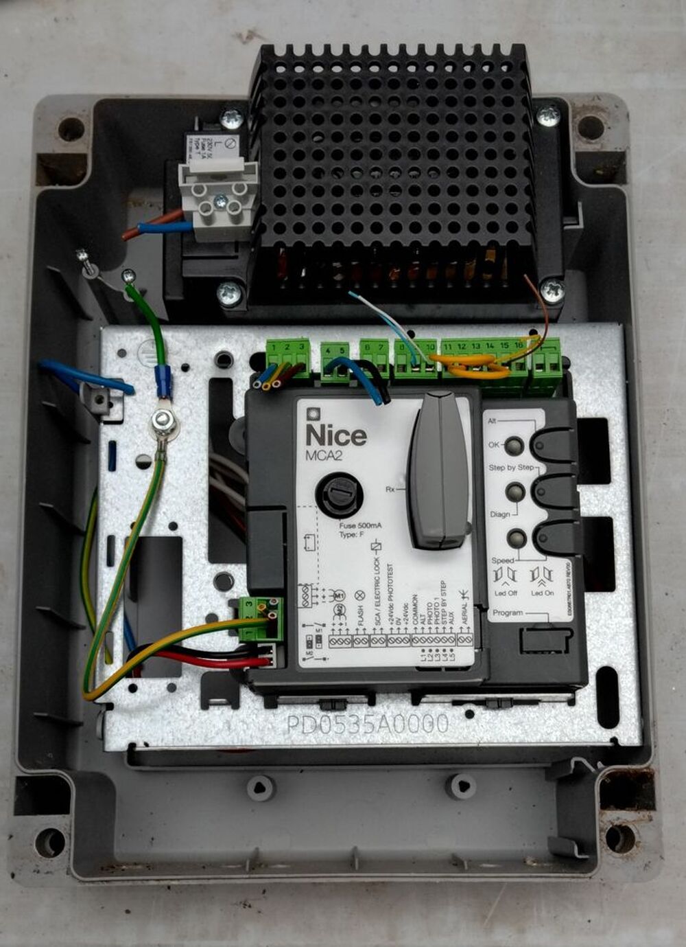 Moteur commande portail ou volet Bricolage