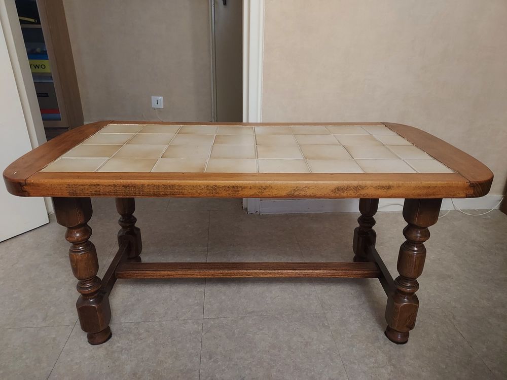 : Table basse en bois et carrel&eacute;e 40 Meubles