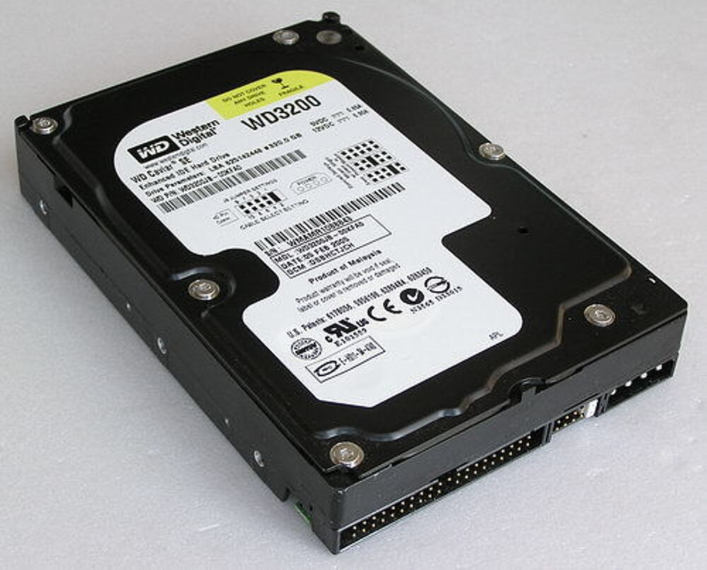 Disque dur 3.5" E-IDE 200Go Western Digital Matériel informatique