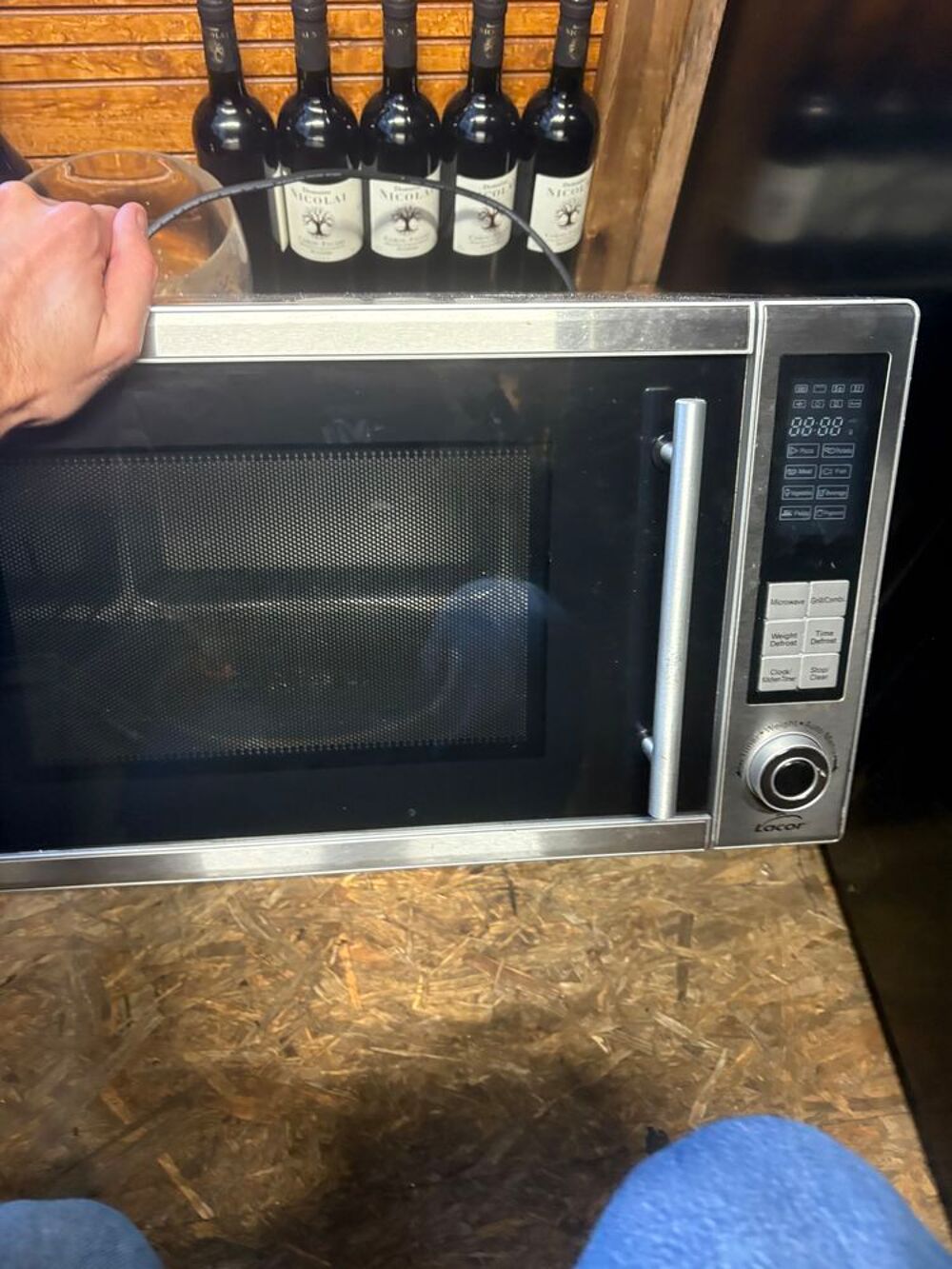 Four micro-ondes 0612115686 Electrom�nager