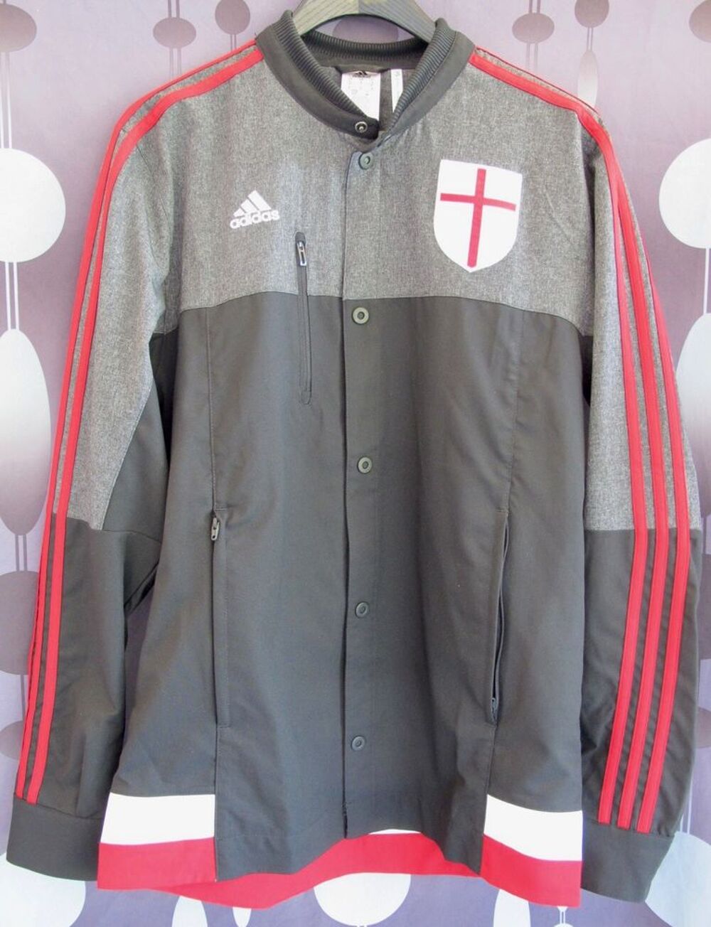 Veste Adidas taille S Vêtements