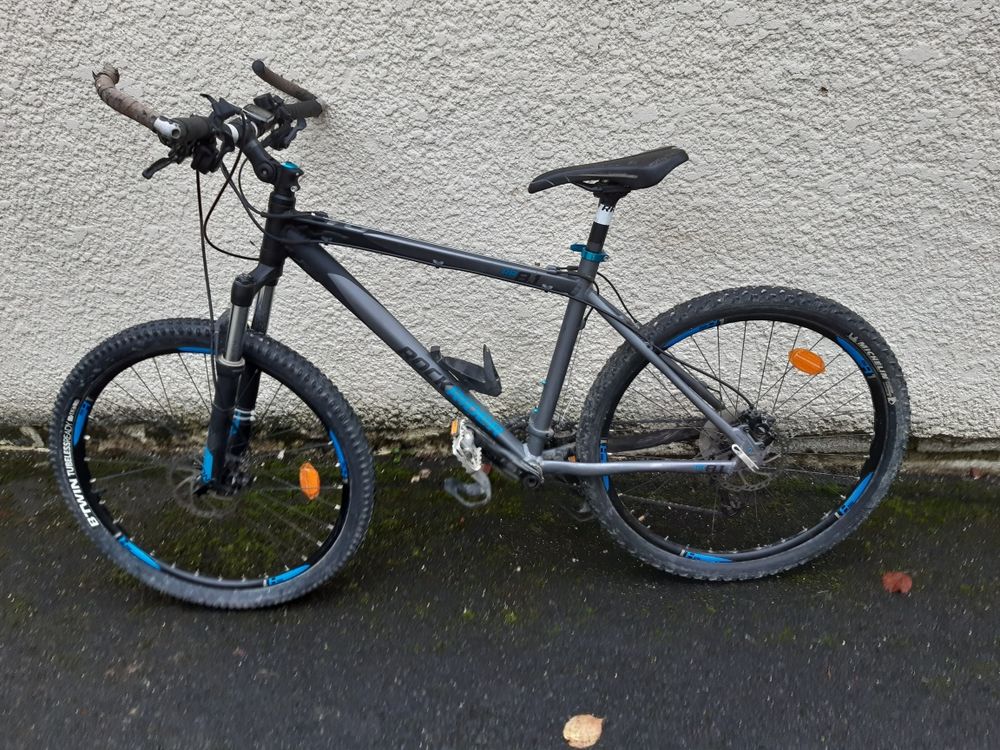 VTT Rockrider 8.1 D&eacute;cathlon peu sevi Jeux / jouets