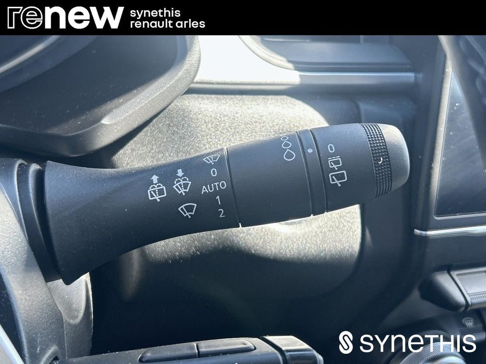 Captur E-Tech 145 - 21 Business 2022 occasion 13200 Arles