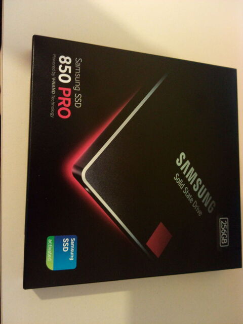Vends SSD Samsung 850 pro 256 GB ( Etat neuf jamais ouvert) 130 Olonne-sur-Mer (85)