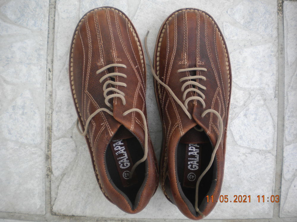 chaussure neuve p:42 Chaussures