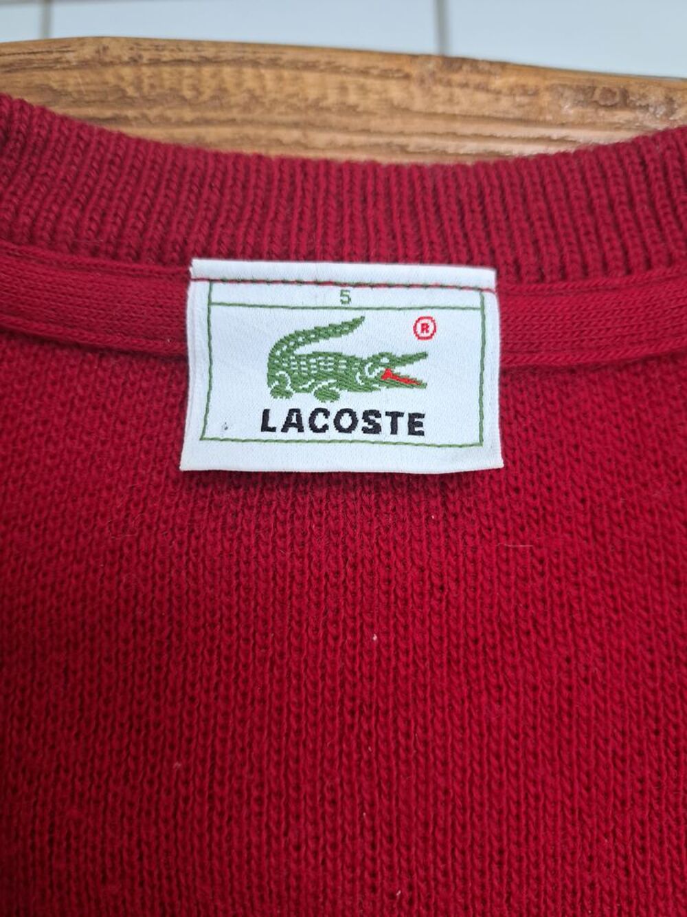 Pull Lacoste Homme classique Col V taille 5 laine Vêtements