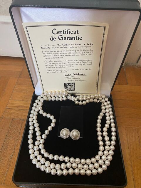 Collier perles de culture + boucles d'oreille -
J Kennedy 325 Villiers-le-Bel (95)
