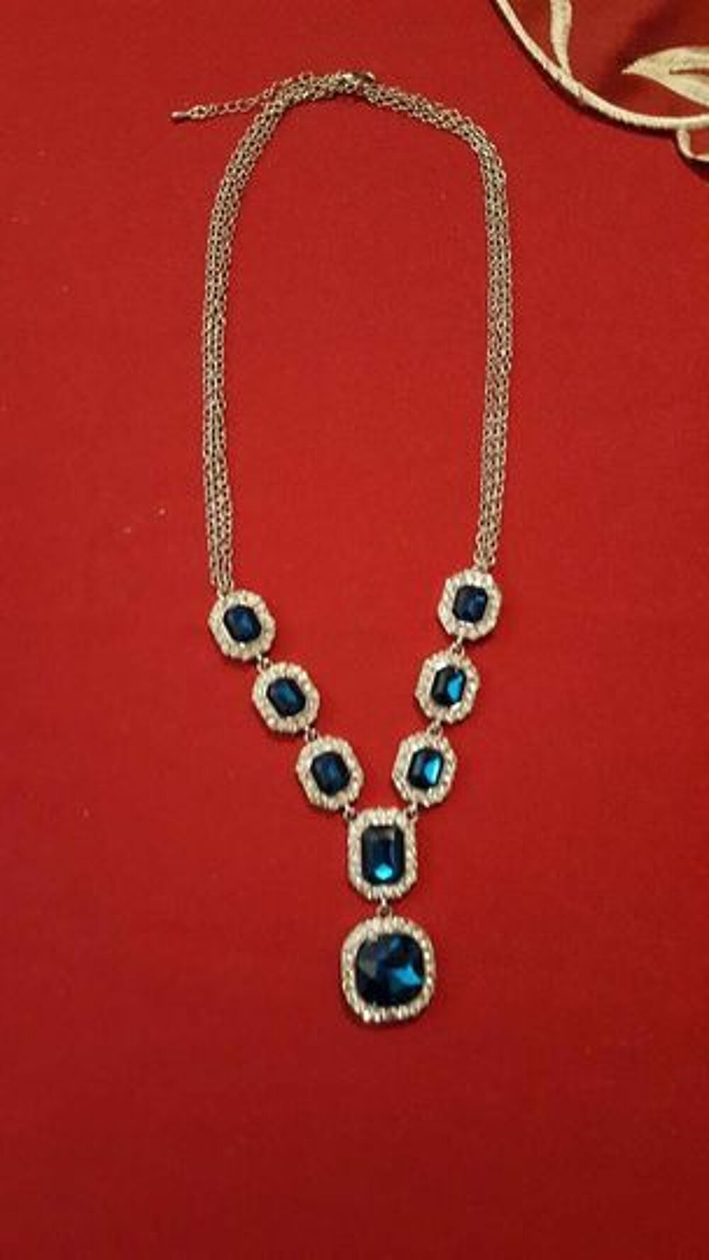  Collier Diana style mythique pierres bleues N&deg; 1267 Bijoux et montres